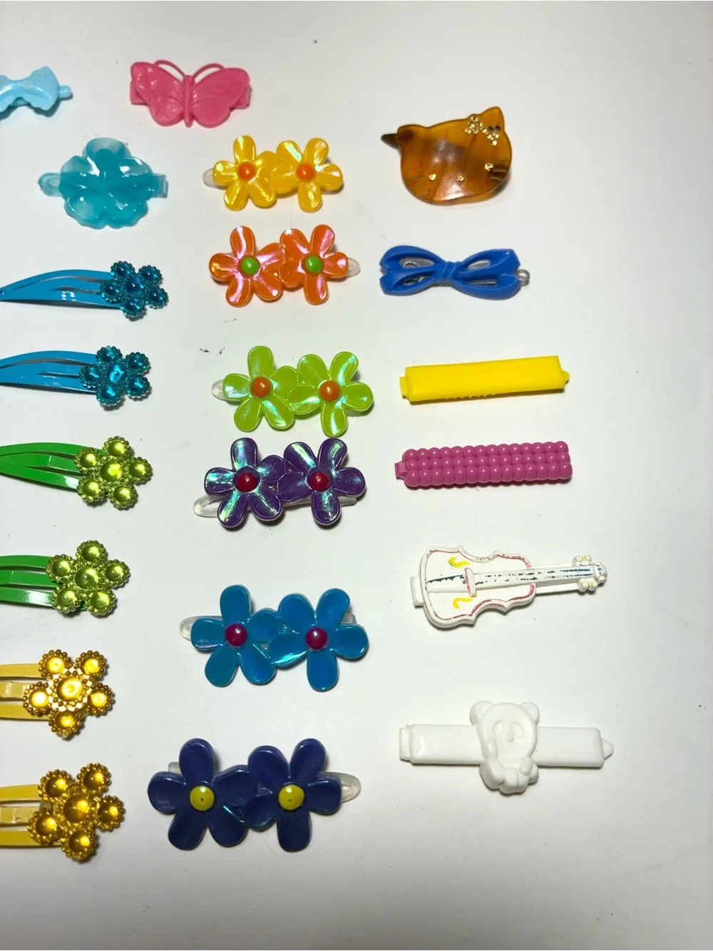 Y2K VTG Kids Hair Accessory Lot Hello Kitty Sofia Flower Clips 36 Pc